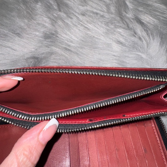 Louis Vuitton Damier Graphite Wallet with Classic Checkerboard Design - Picture 9 of 11